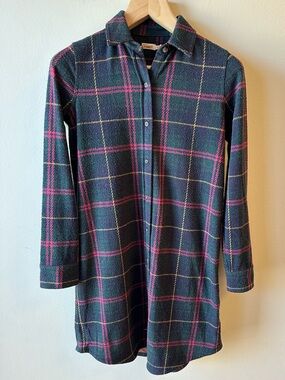 Faherty Plaid Button-Front Sweater Dress in Navy with Pink & Green Windowp